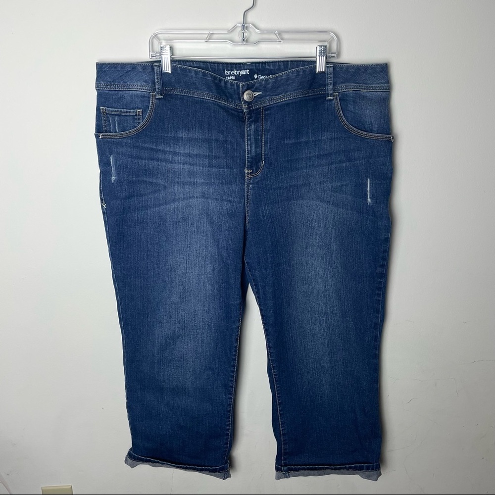Lane Bryant Genius Fit Medium Wash Denim Capri Size 22